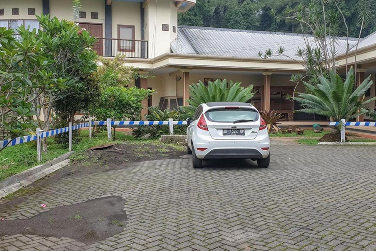 Hotel Bumi Bermi Permai Near Bermi Eco Park Mitra Reddoorz Probolinggo Zewnętrze zdjęcie