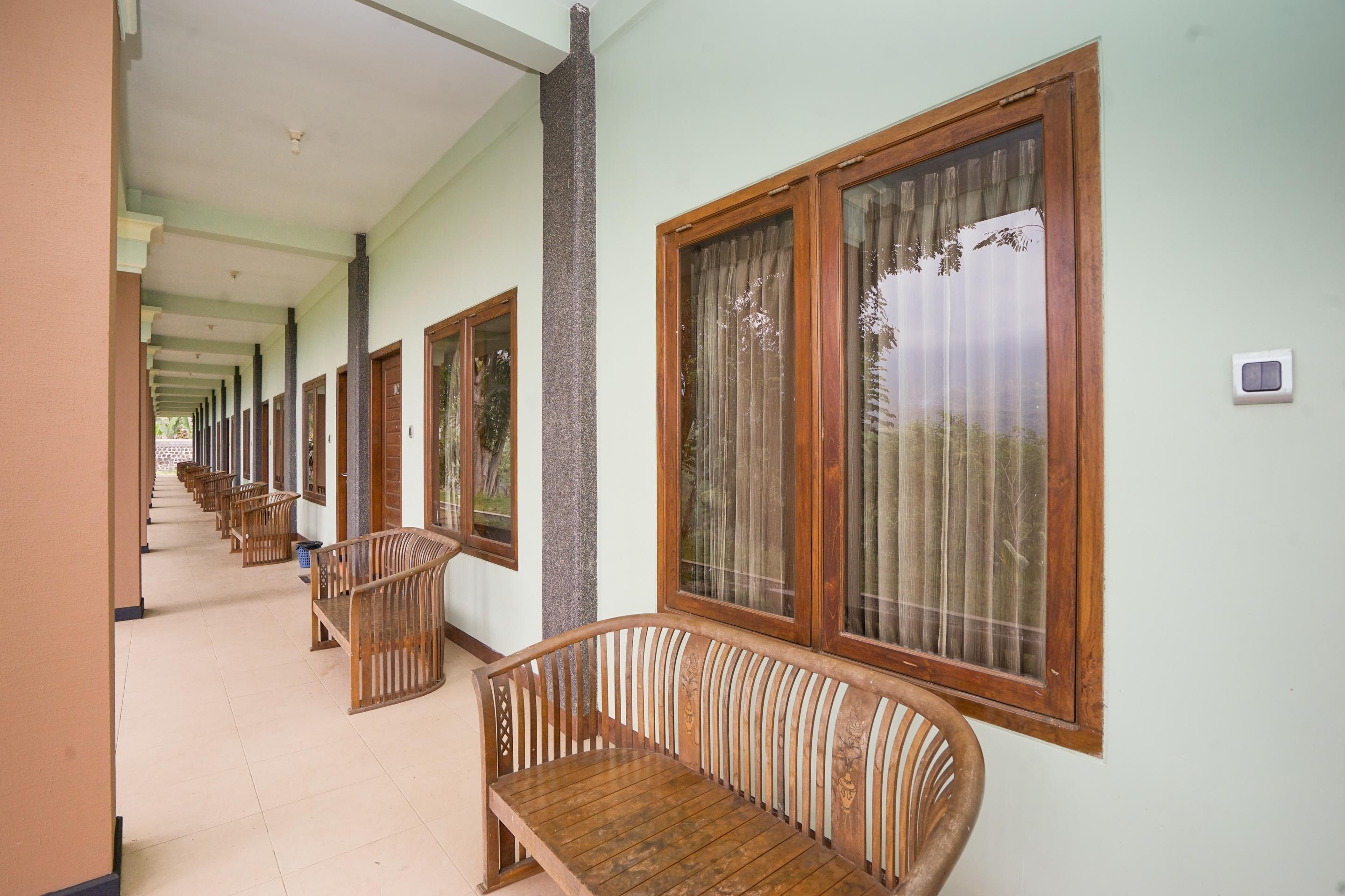 Hotel Bumi Bermi Permai Near Bermi Eco Park Mitra Reddoorz Probolinggo Zewnętrze zdjęcie